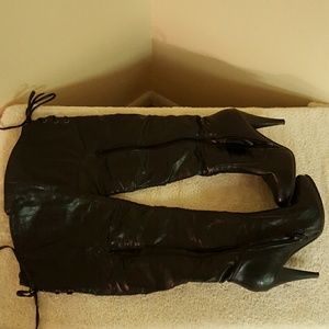 Knee High Heeled Boots