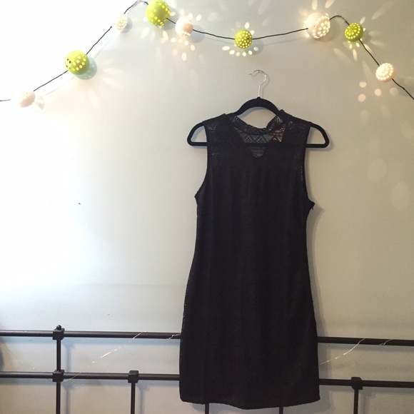 H&M Form-fitting Black Pattern Dress - Picture 2 of 4