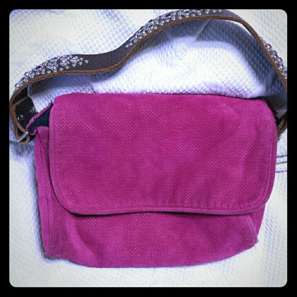 Authentic Tylie Malibu Purse
