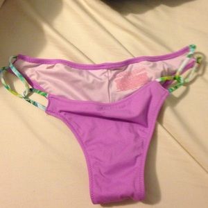 Brand new never worn VS swim bottoms.