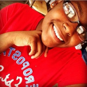 Meet your Posher, Jakayla