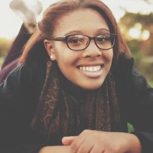 Meet your Posher, Bettina