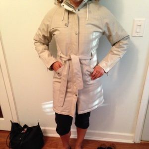 North Face Grace coat. Like NEW! Send an offer!