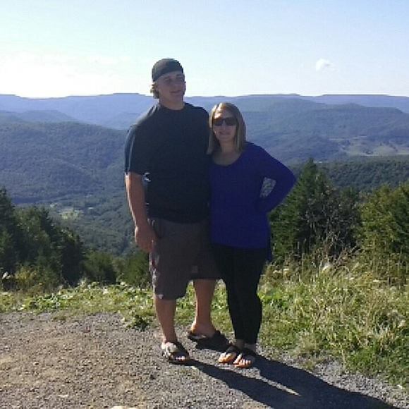 Meet your Posher, Robin