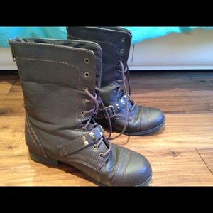 Nice boots that you will love!