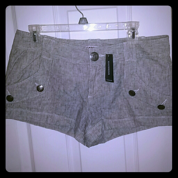 Express shorts size 8 new with tags