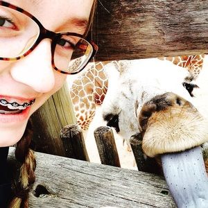 Meet your Posher, Kendall