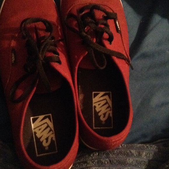 Vans - Picture 4 of 4