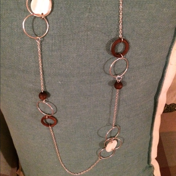 2 long necklaces - Picture 4 of 4