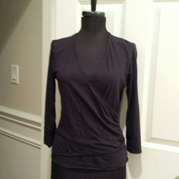 Ann Taylor navy blue criss cross stretch top