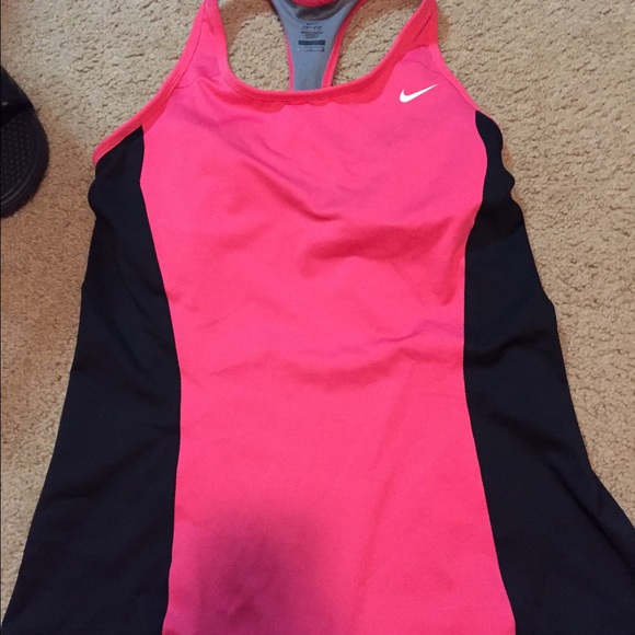 Nike black and pink workout tank