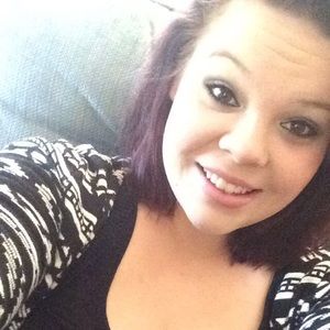 Meet your Posher, Brittany