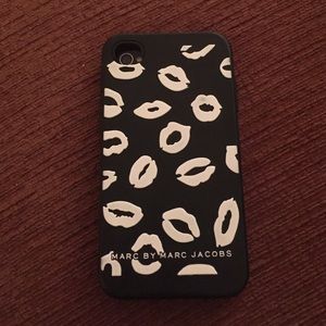 Marc Jacobs rubber iPhone 4 cover