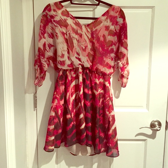 Jessica Simpson size small dress top