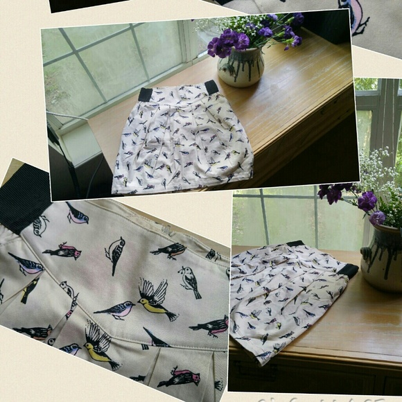 H&m Dividend mini skirt sz 4