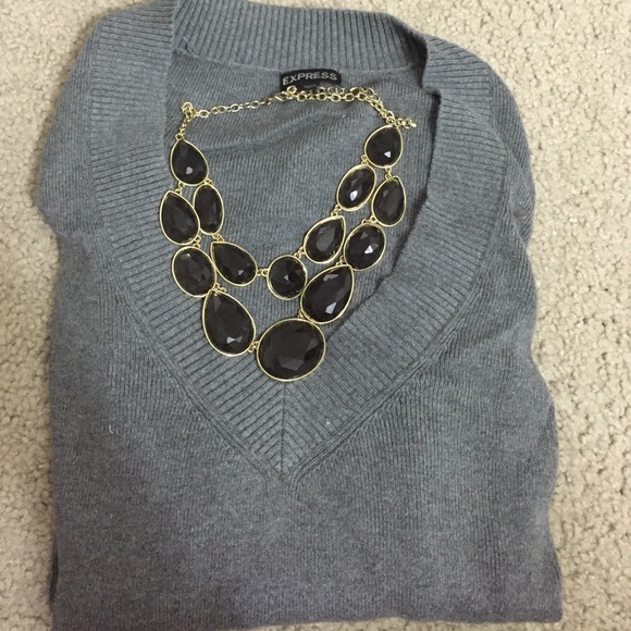 V-neck express sweater