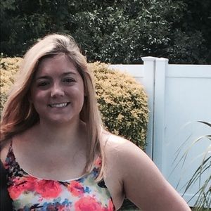 Meet your Posher, Tiffany