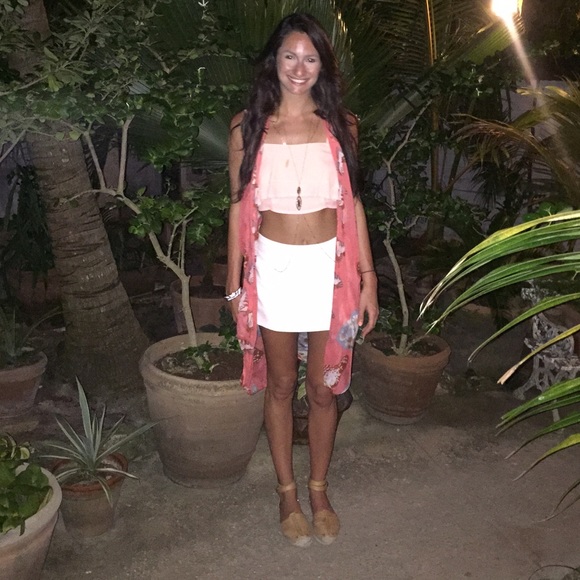 Meet your Posher, Sara - Picture 2 of 2