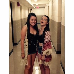 Meet your Posher, Dana