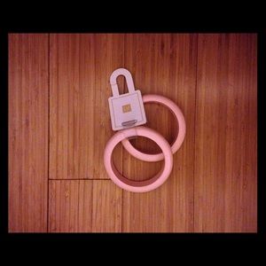 NWT gap pink wooden bangle set