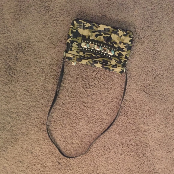Camo cross body bejeweled purse ;)