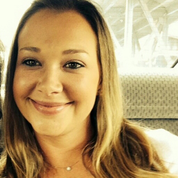 Meet your Posher, Meagan