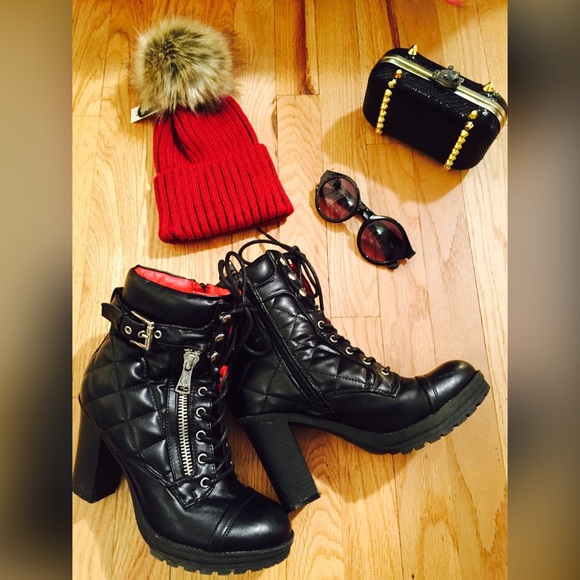 SOLD OUT - Picture 4 of 4