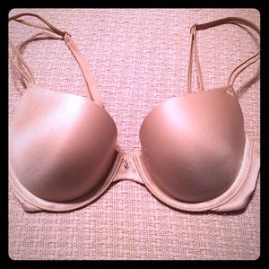 Victoria Secret like new very sexy Demi 34C