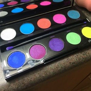 Urban Decay Electric Palette