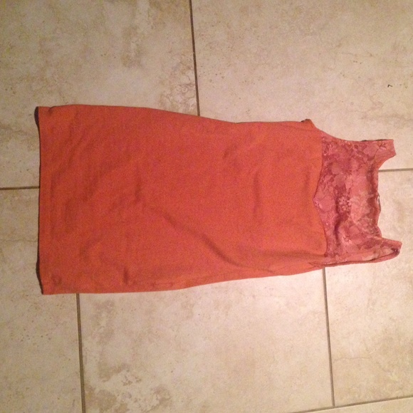 Dress - Picture 4 of 4