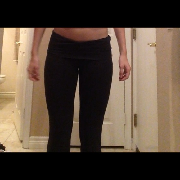 Yoga pants - Picture 1 of 3