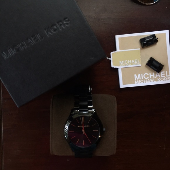 ❌SOLD❌Black Michael Kors Watch - Picture 1 of 3