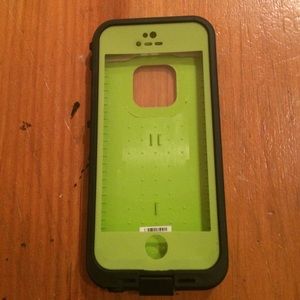 Brand new lifeproof case!!