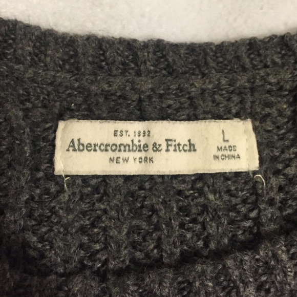 Sweater - Picture 2 of 3