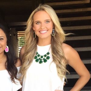 Meet your Posher, Lindsey