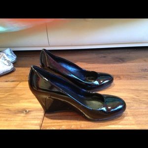 black high heels size 5
