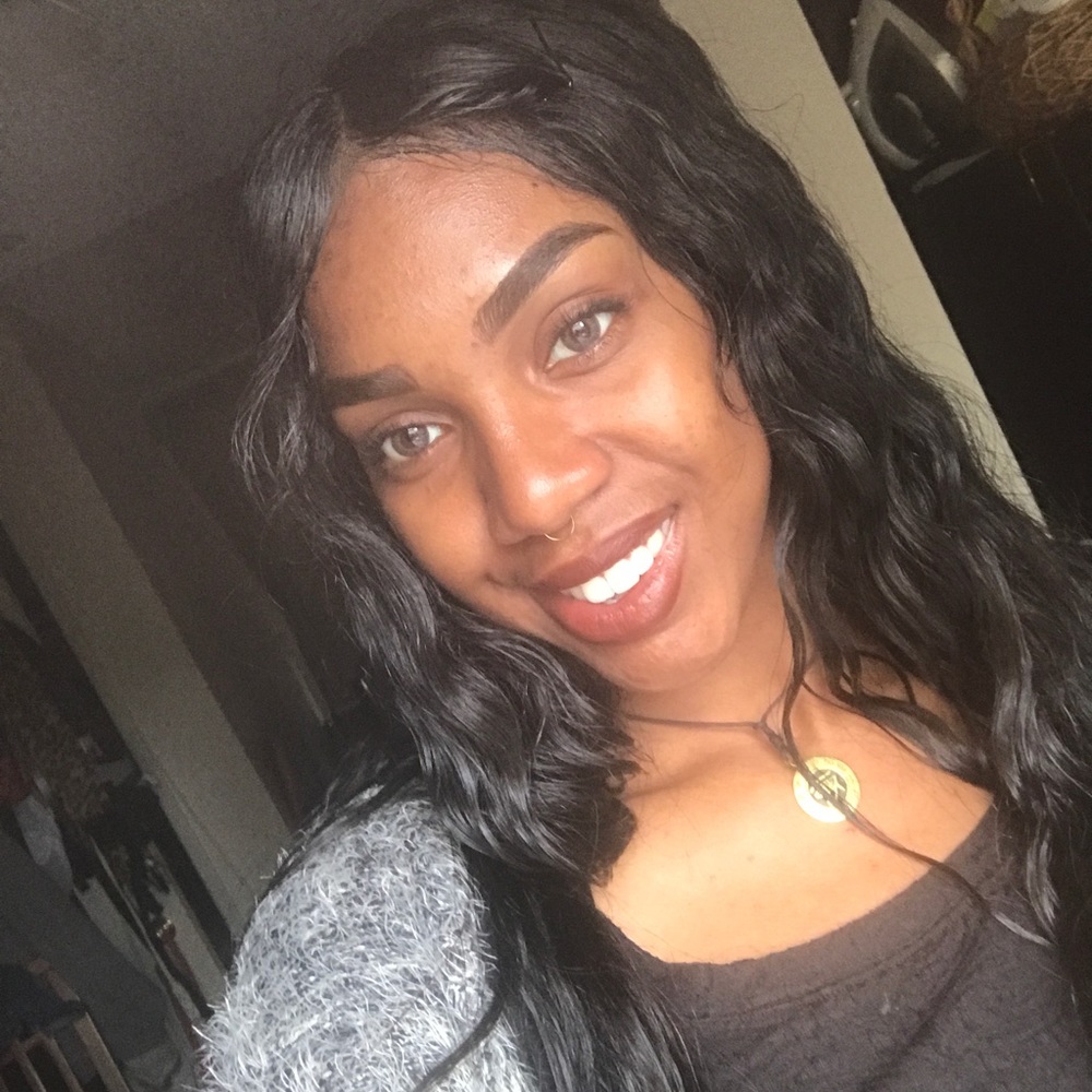 Meet your Posher, Marielle