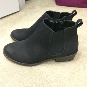 Ankle boots