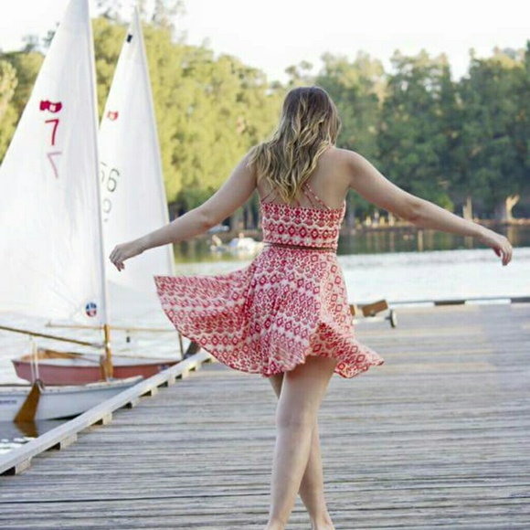 WINDSOR Dresses - Pretty little dress WINDSOR Dresses - Pretty little dress