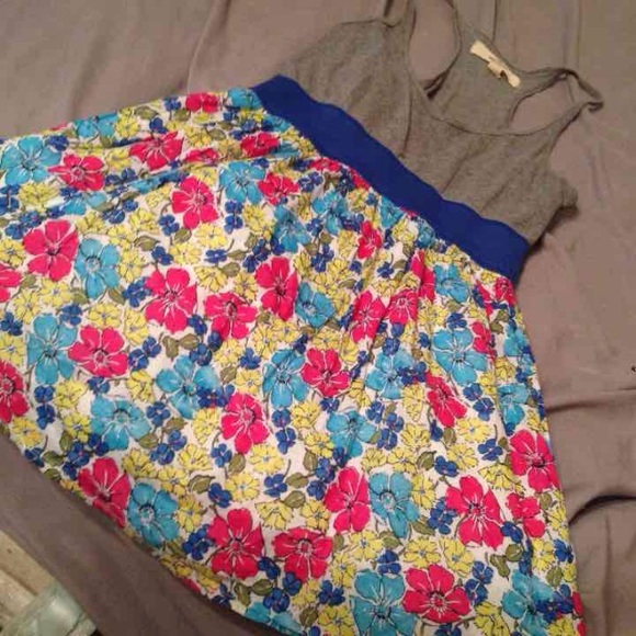 Medium hollister dress