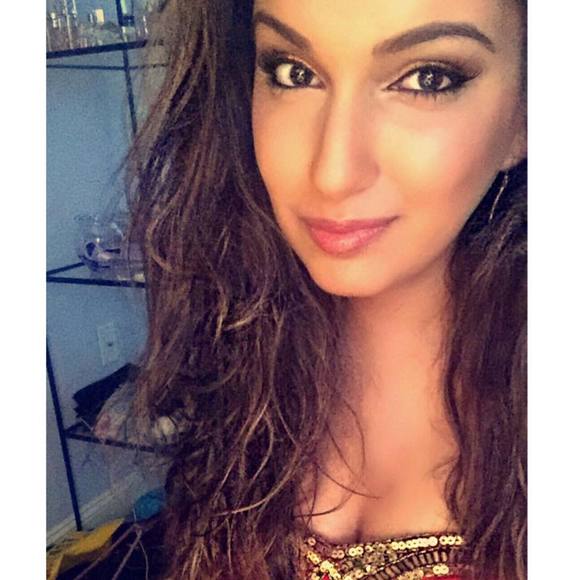 Meet your Posher, Priyasha - Picture 1 of 1