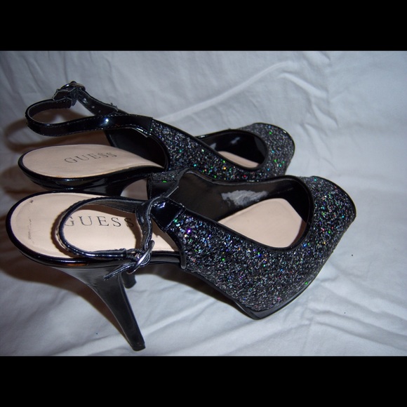 Traded to fighter06_xtina Guess Heels - Picture 4 of 4