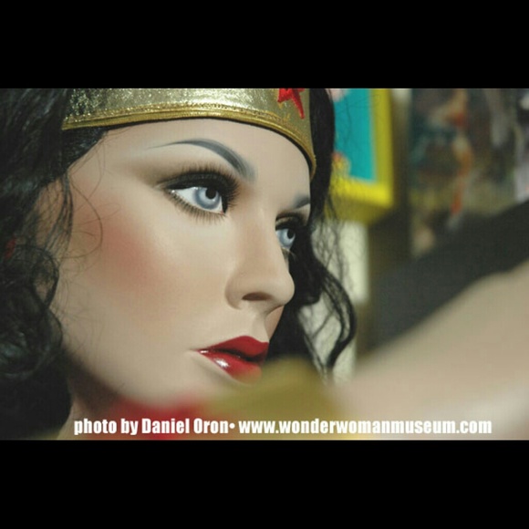 Meet your Posher, Chinita