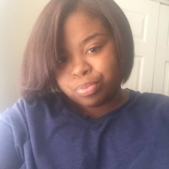 Meet your Posher, Tosha - Picture 1 of 1