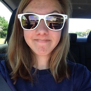 Meet your Posher, Sydney