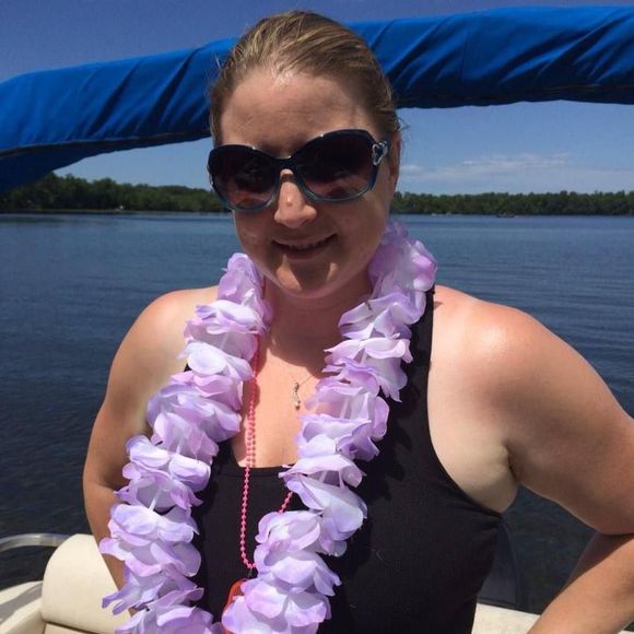 Meet your Posher, Brenda