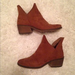 Forever 21 ankle booties