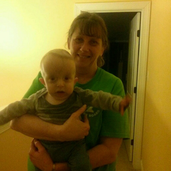 Meet your Posher, Chris - Picture 2 of 2