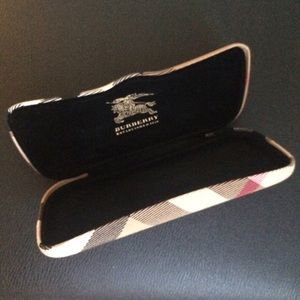 Sunglasses/eyeglasses cases