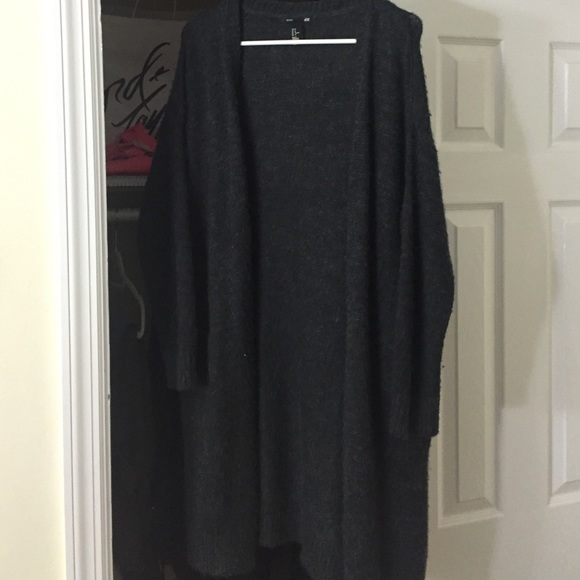 H&M Sweaters - H&M basic knit cardigan